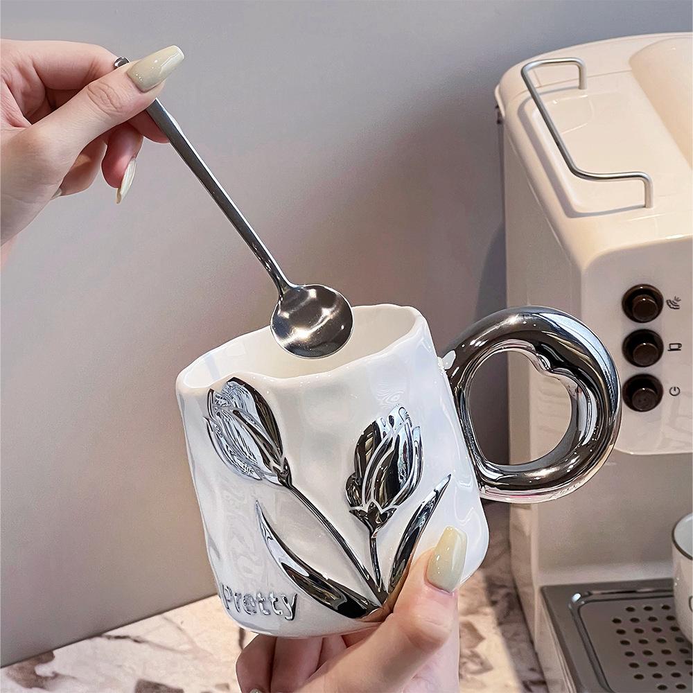 Tulpe Kaffeetasse High-End Exquisite Keramiktasse Paar Haushalt Wasserbecher Neuer Stil Damen Hohe Optik