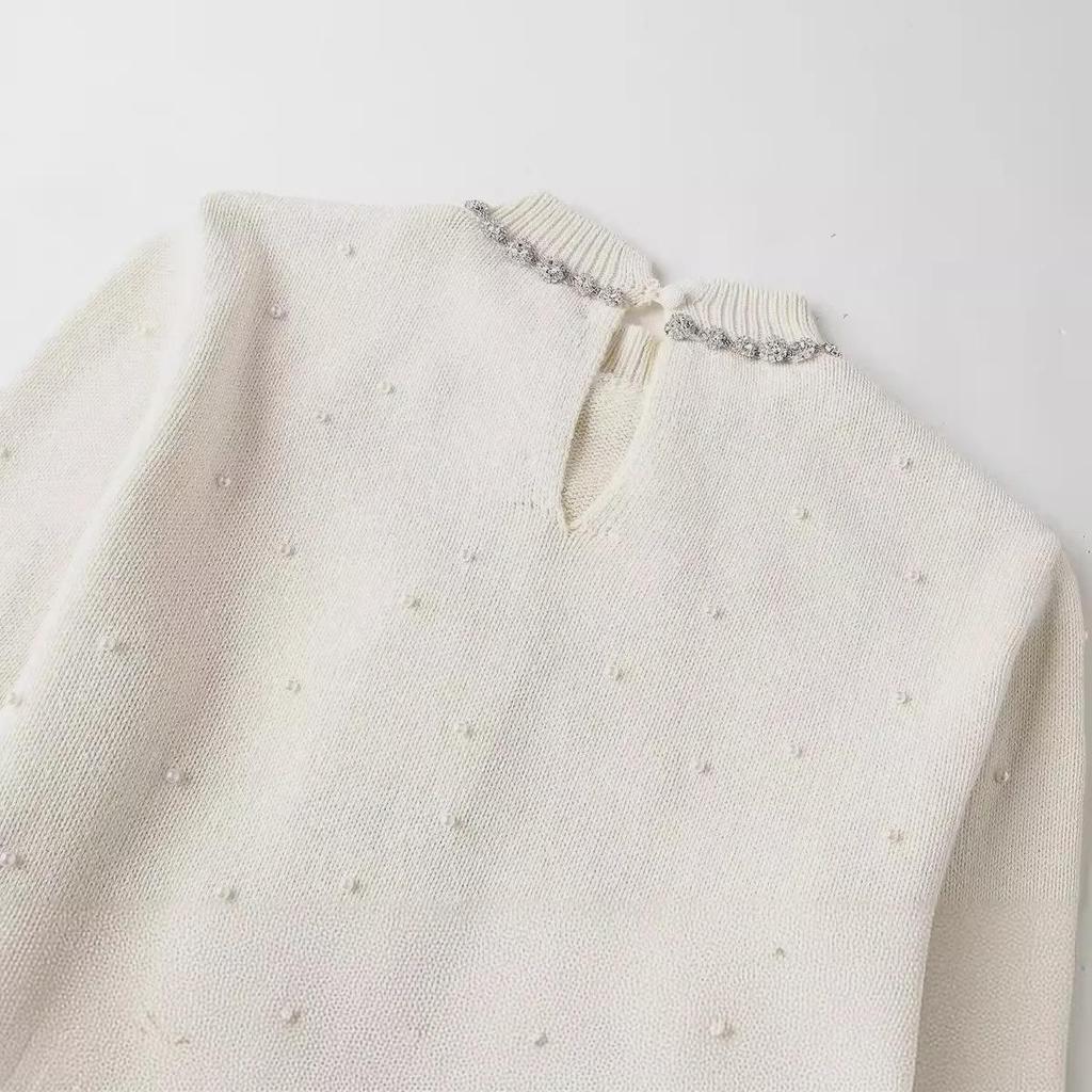 2024 Spring Women's Fashion Round Neck Sweater with Pearl Decor