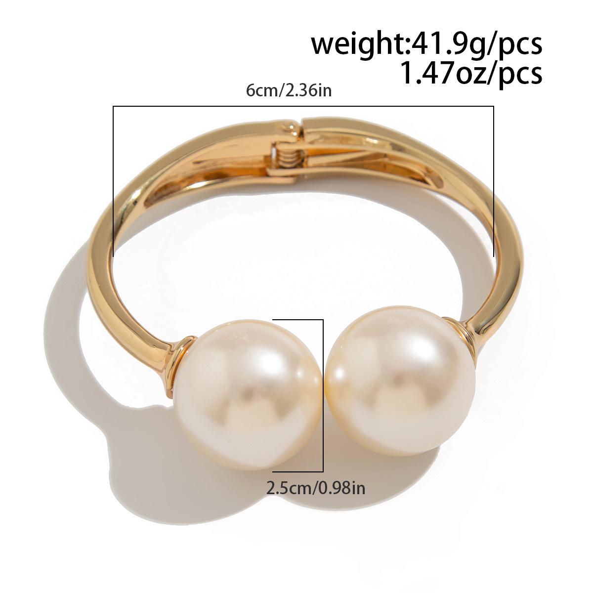 

Геометрические весенние браслеты для женщин, золотые, серебряные, преувеличенные, панк, многослойный, металлический, большой, жемчужный браслет, модные, праздничные, ювелирные аксессуары