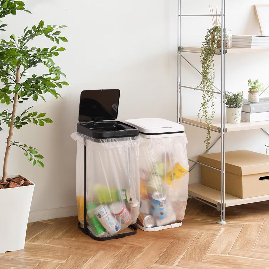 1 with sensor garbage bag Garbage bag for 20L to 30L Easily fits in narrow spaces Comes with a lid Comes with an automatic sensor Uses 2 AA batteries