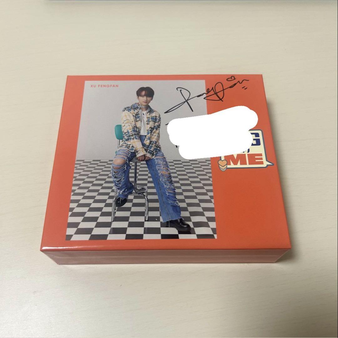

[USED] INI Heo Pung-Fan Autographed Box TAG ME