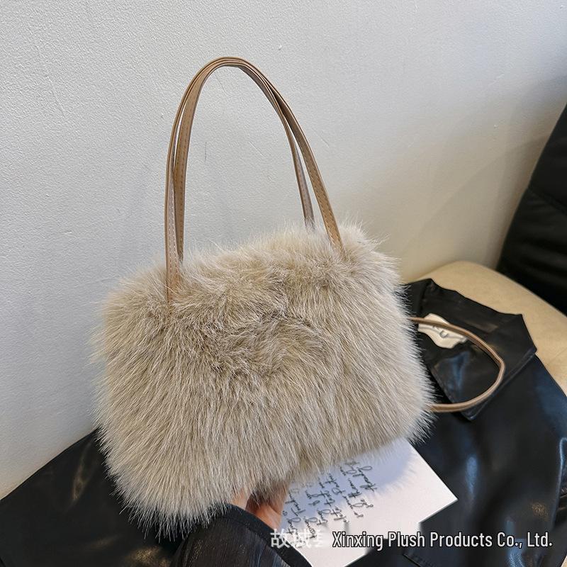 High-Quality Autumn/Winter Plush Tote: Versatile Crossbody with Fluffy Texture
