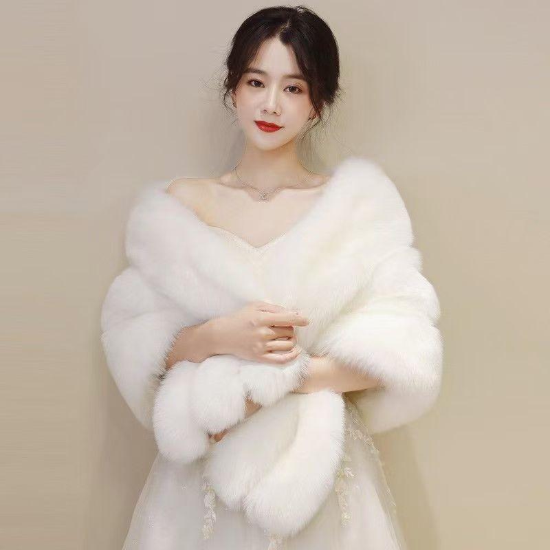

Свадебная шаль женская осенне-зимняя накидка из искусственного меха лисы, утолщенная свадебная накидка-платье чонсам для вечеринки на открытом воздухе One size белый