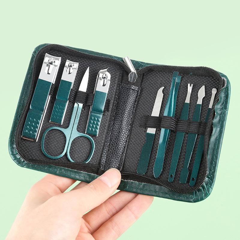 9-Piece Dark Green Manicure Set with Zipper Bag and 6 Black Nail Clippers