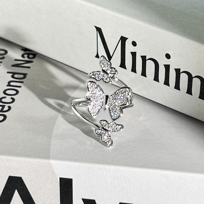 Light luxury Internet celebrity mix and match personalized flower bow fashion ring women full of diamonds flower language niche cold wind ring tide