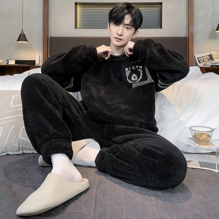 Men's Plush Cartoon Pajama Set - Round Neck, Long Sleeve, Warm Trousers, Perfect for Fall and Winter.