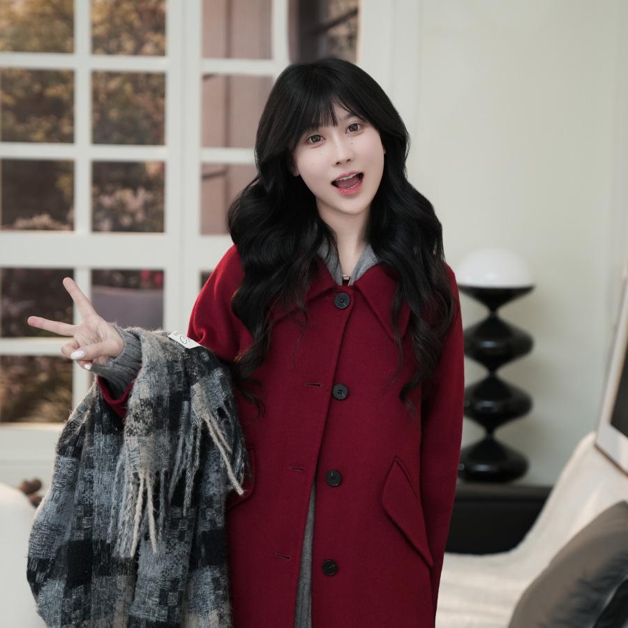 Autumn and Winter Temperament Suit Collar Single-breasted Loose and Versatile Knee-length Woolen Jacket 188