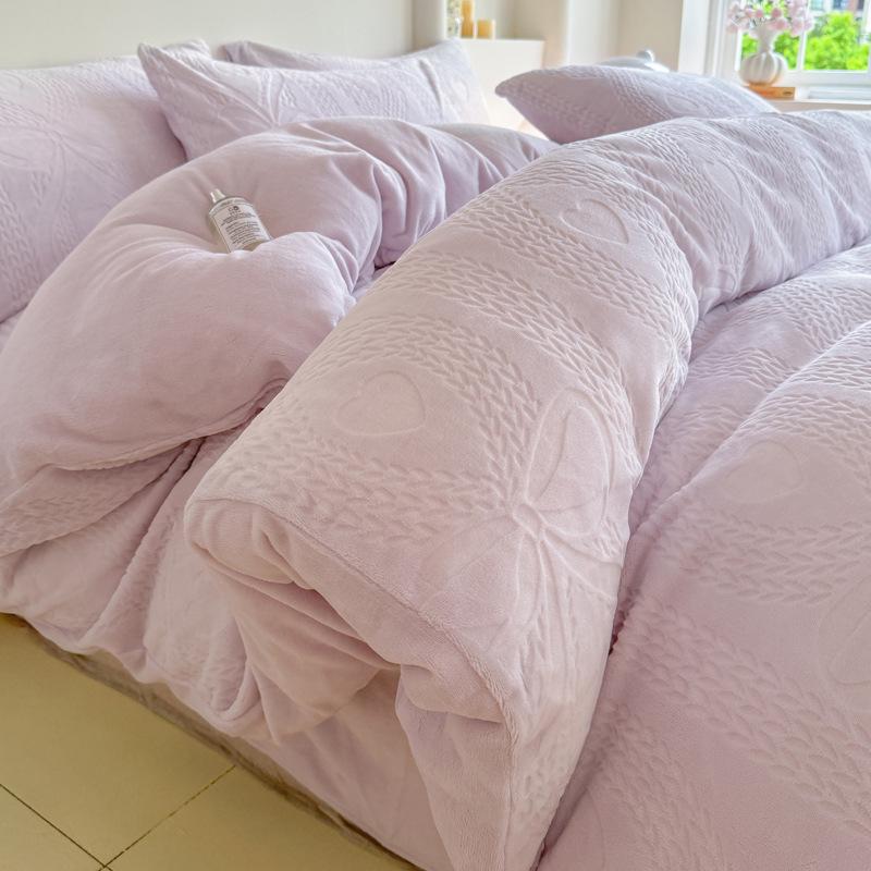 Milk Fleece Four-piece Set, Thickened Carved Fleece, Bed Sheet Quilt Cover, Bed Three-piece Set