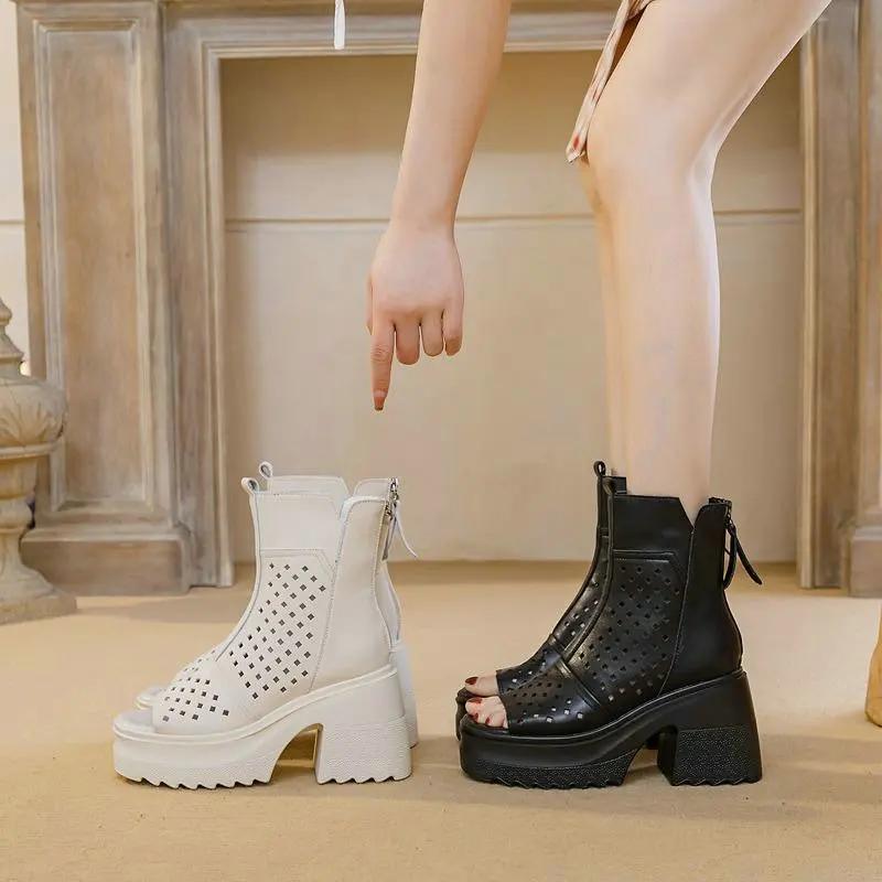 Cizme Modă Decupate Femeie Piele 2025 Nou Stil Subțire de Vară Respirabile la Interior Talpă Groasă Înălțătoare Bot de Pește Cizme Cool