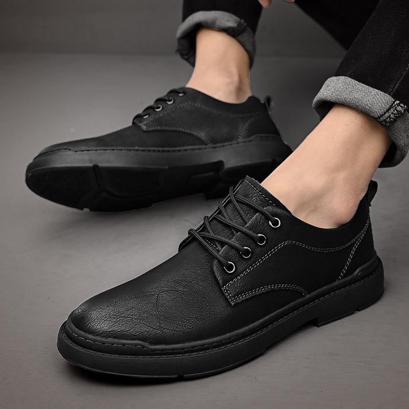 Leather Shoes Men's Autumn Business Formal Men's Shoes Soft Sole Youth Retro Low-top Brock Shoes Casual Shoes Breathable and Non-slip