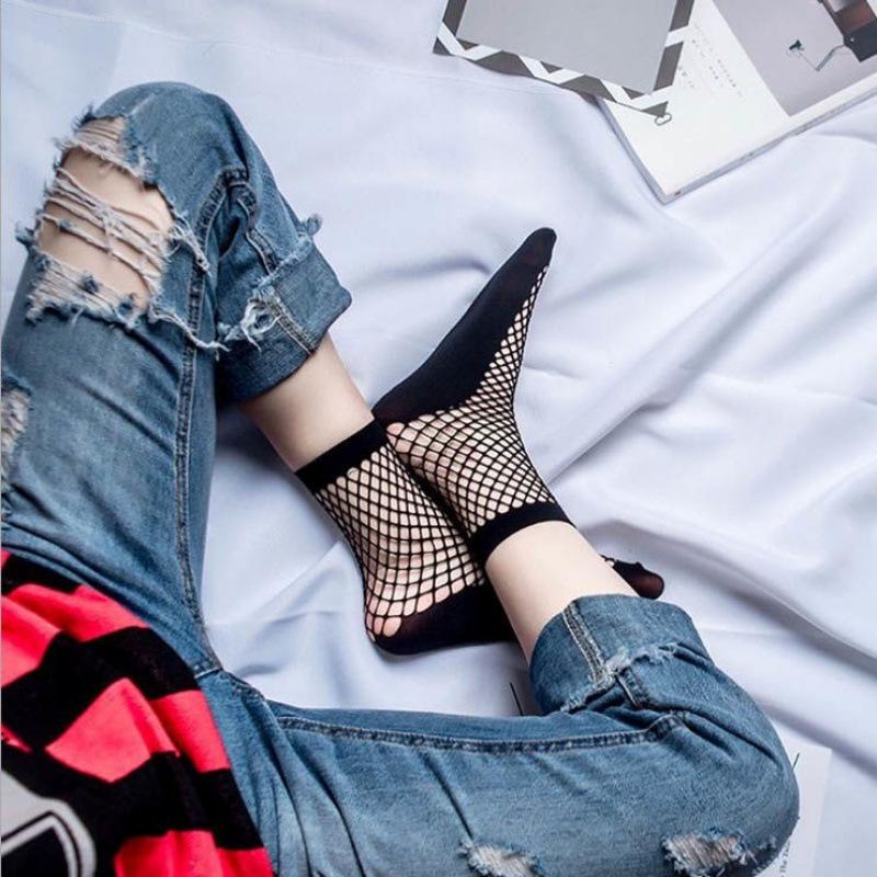 Women's Black Sexy Mesh Fishnet Ankle Socks - Spring/Summer Transparent Grid Design