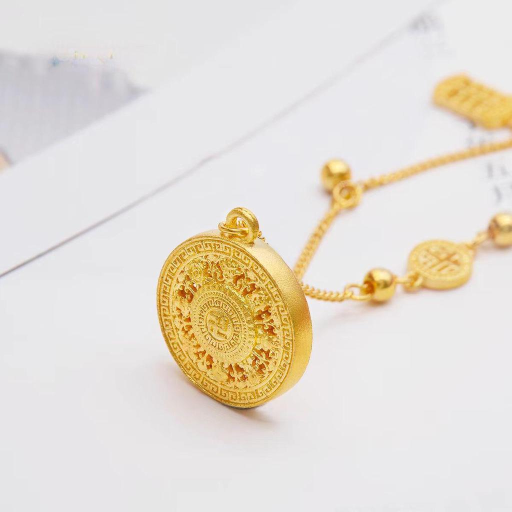 Chinese Antique Sand Gold Filigree Compass Pendant Necklace for Women