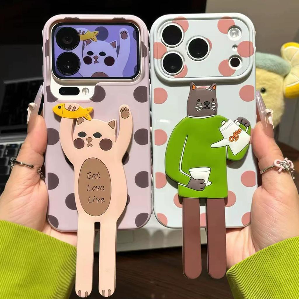 Applicable To iPhone17ProMax New Cartoon Mobile Phone Case Catch Fish Cat Drink Coffee Cat Apple 16 Soft Case