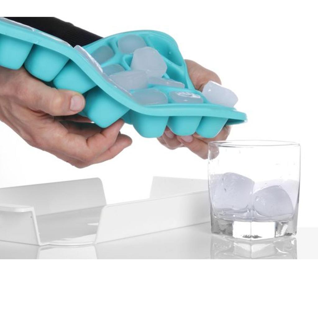 Bartender's Rubber Ice Cube Tray, 32 Cubes - Hendi 679005