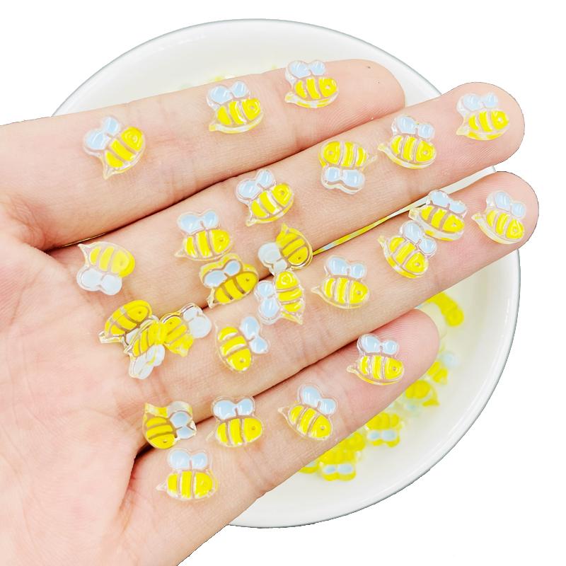 

50 Pcs New Cute Mini Cartoon Bee Butterfly Resin 3D Flat Cabochon Jewelry Ornament Manicure Making Hairwear Accessories A49