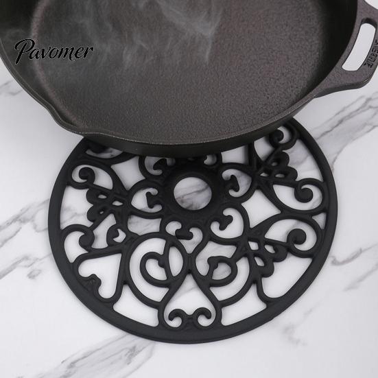 Easy to Clean Hanging Coaster 3Pcs Heat Resistant Silicone Trivet Mats for Hot Dishes, Non-Slip Flexible Kitchen Coasters Retro Hollow Pattern