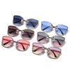 Large Frame Street Photography Diamond-set Sunglasses Fashionable Metal Womens Trendy Sunglasses