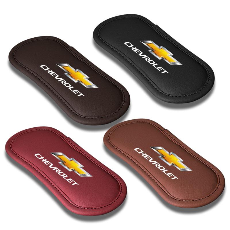 Leather Knee Pad Cushion Cushion Thigh Support Anti-collision Pad for Chevrolet Cruze Captiva Lacetti Malibu Camaro Car Stickers