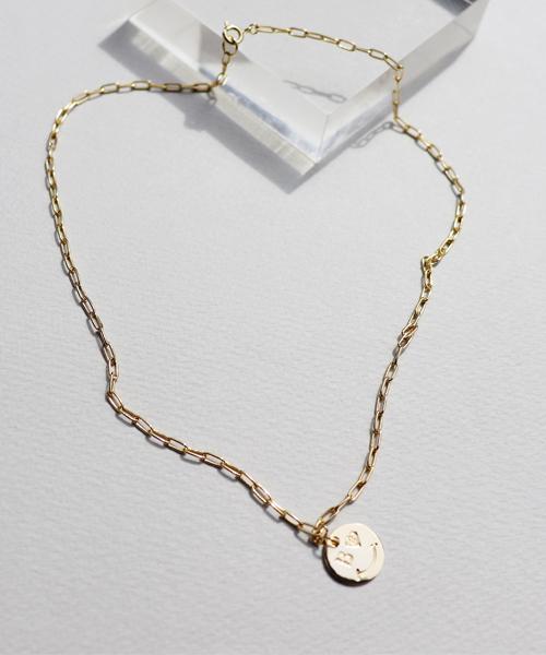 Bonbeau Bold Chain Smile Necklace