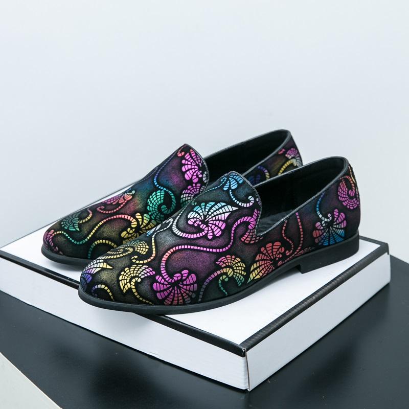 Fashion New Men's National Pattern Slip On Flats Shoes Designer Male Wedding Dress Homecoming Footwear Zapatos Hombre