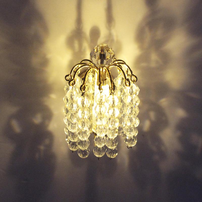 Domek dla lalek Miniaturowa Europejska Złota Wielowarstwowa Lampa Ścienna z Koralików Mini Lampa Ozdoba Model Meble Dekoracja Zabawka Akcesoria do Domku dla Lalek