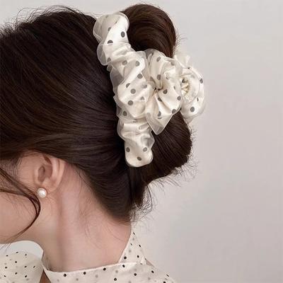 1 peça Versão coreana de temperamento, rede, bolinhas onduladas, presilha de pegar, sensação de alta qualidade para mulheres, cabelo trançado, presilha de tubarão, pegar