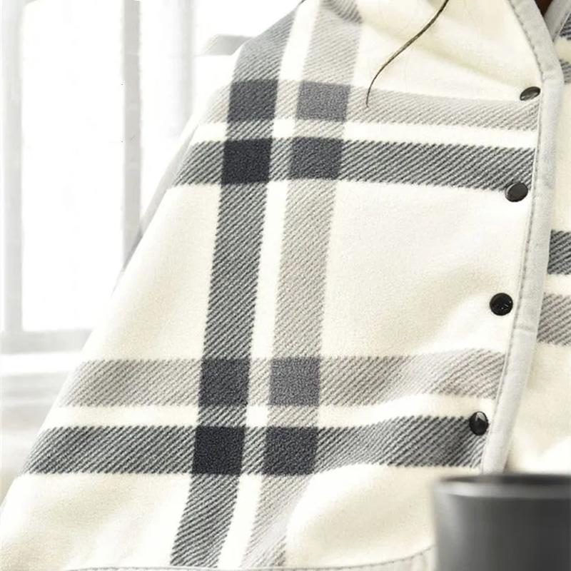 Shawl Cloak Blanket Autumn and Winter Thickening Heating Thermal Office Nap Blanket Air Conditioning Blanket Flannel Buckle Cover Blanket