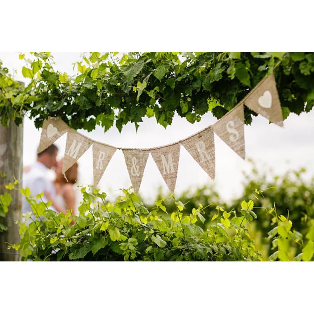 MR & MRS Burlap Banner Wedding Proposal Decoration Engagement Bachelorette Party Wedding Backdrop Photo Prop Accessory Souvenirs