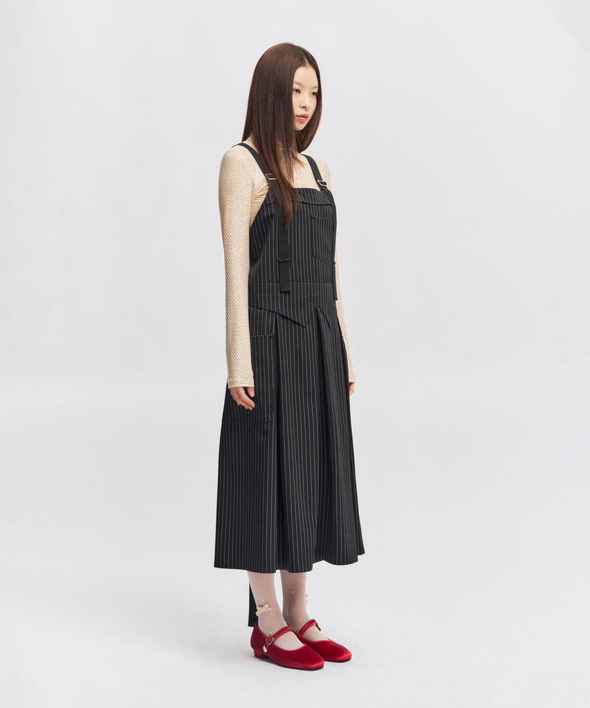 Eipeuleonwei Gentle Black Apron Dress