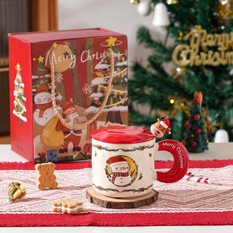 Creative Christmas Ceramic Cup With Lid Household Cute Couple Water Cup High Value Gift Souvenir
