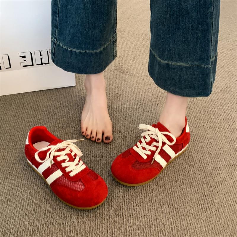 Retro women's shoes spring 2025 new flat-soled sports shoes lightweight casual soft-soled single shoes