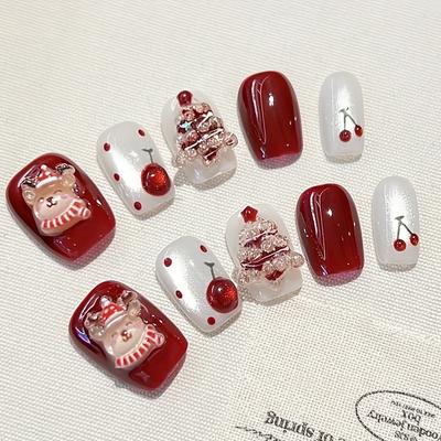 10pcs Handmade Christmas Nails, Cute and Elegant Short Nails, Exquisite Christmas Tree Ornaments, Adorable and Charming Happy Deer