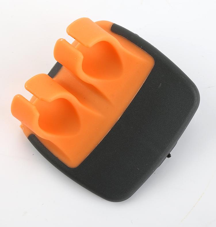 

1 шт. Овощечистка с удобной ручкой из нержавеющей стали - нескользящие резиновые ручки для пальцев, ручная овощечистка для моркови, тыквы и многого другого