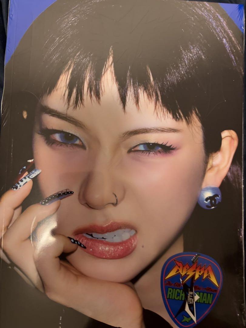 

[USED] aespa Rich Man ENERGY Trading Card Karina