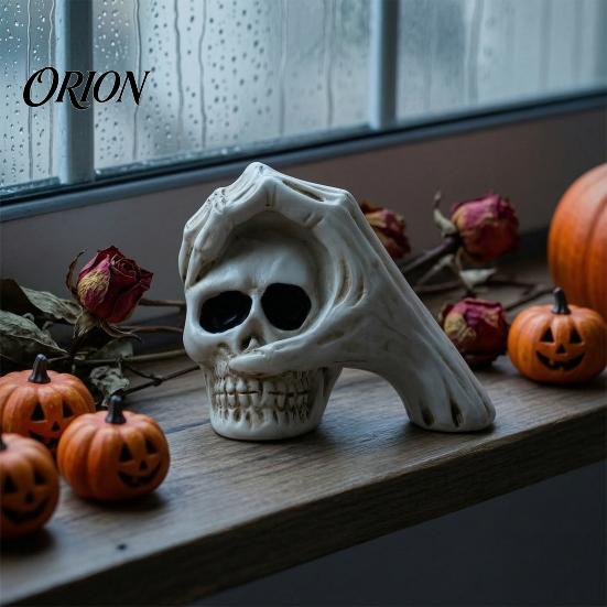 Durable Resin Craft Decor Halloween Skull Hand Sculpture, Gothic Skeleton Head Figurine, Spooky Vintage Yellowed Sculpture Decoration for Bedroom