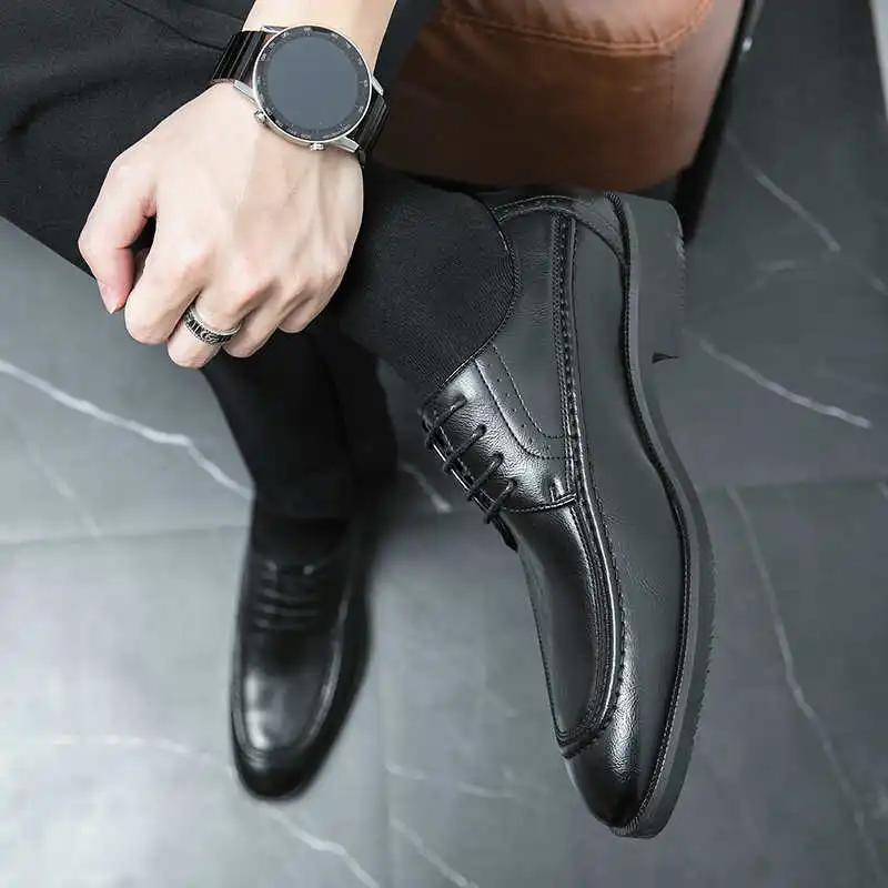 Fashion Summer Without Heel Boots Beige Shoes Man Brand Hi Cut Shoes For Men Sneakers Sports Vip Shoose Trending Products League