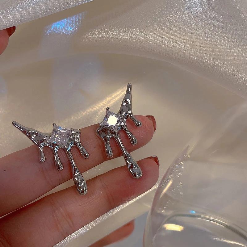 Water Droplets Ear Studs Personalized Design Super Flash INS Style Earrings for Women Sexy Accessories