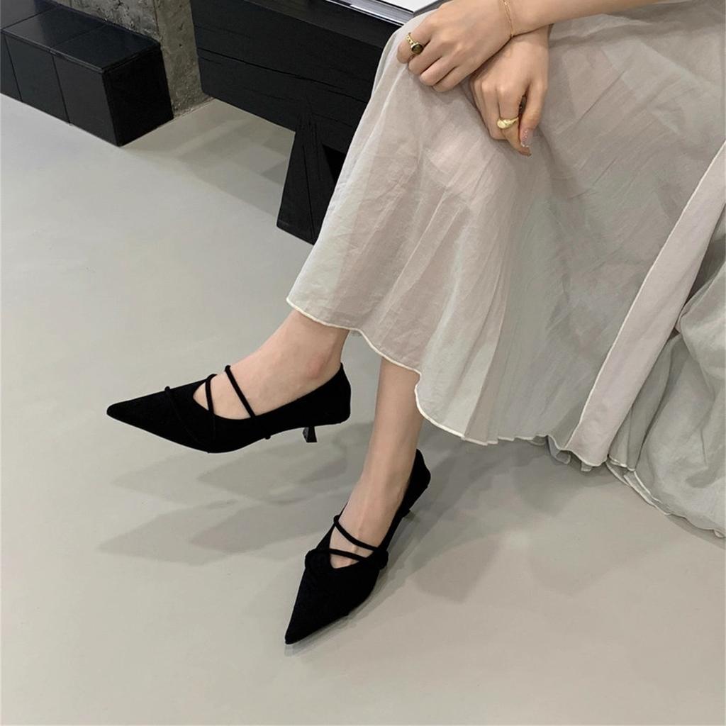 Pointed small low-heeled high heels 2025 autumn new temperament suede fashion versatile retro thin commuter shoes