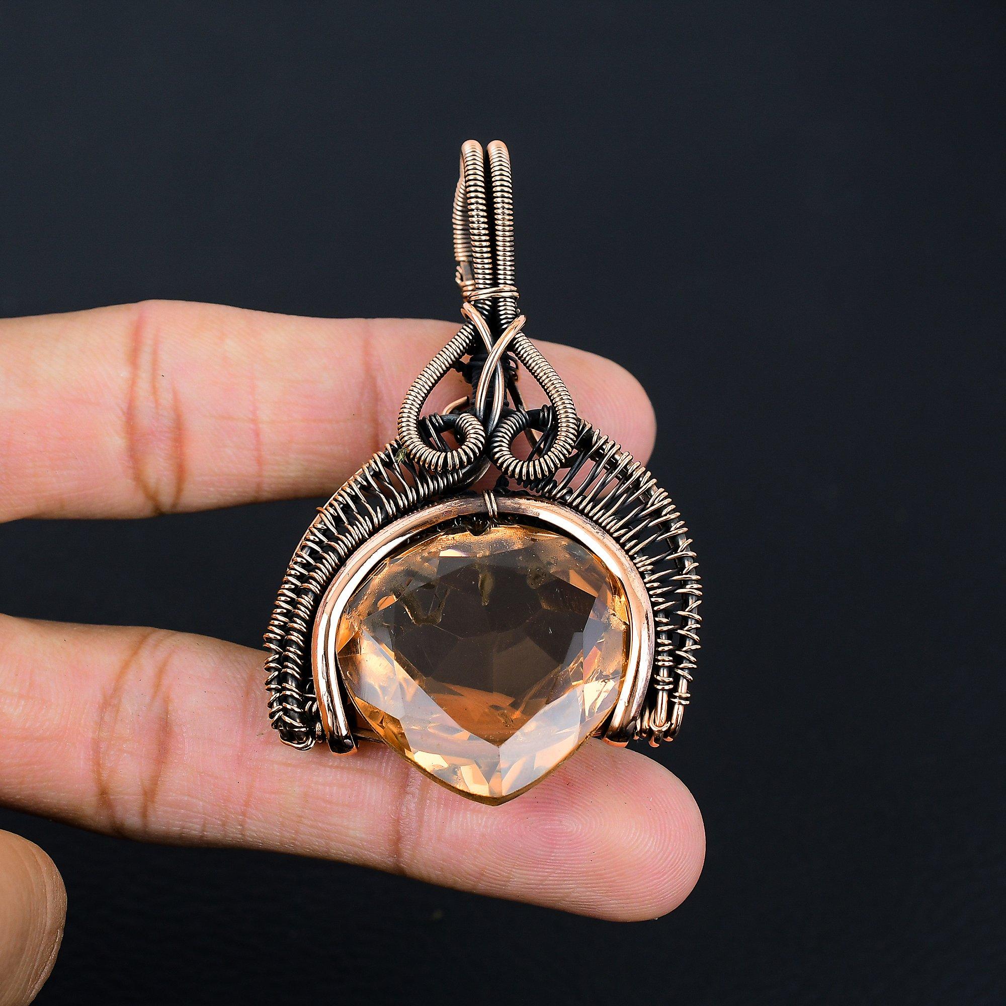 

Драгоценный камень морганит, подвеска ручной работы из чистой медной проволоки, обернутая ювелирными изделиями на День Благодарения 2.95 Inches оранжевый