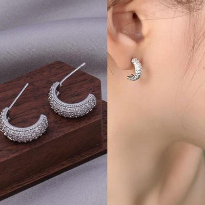 Korean Style Luxury Stud Earrings: Versatile, Simple, Non-Fading, Niche Design
