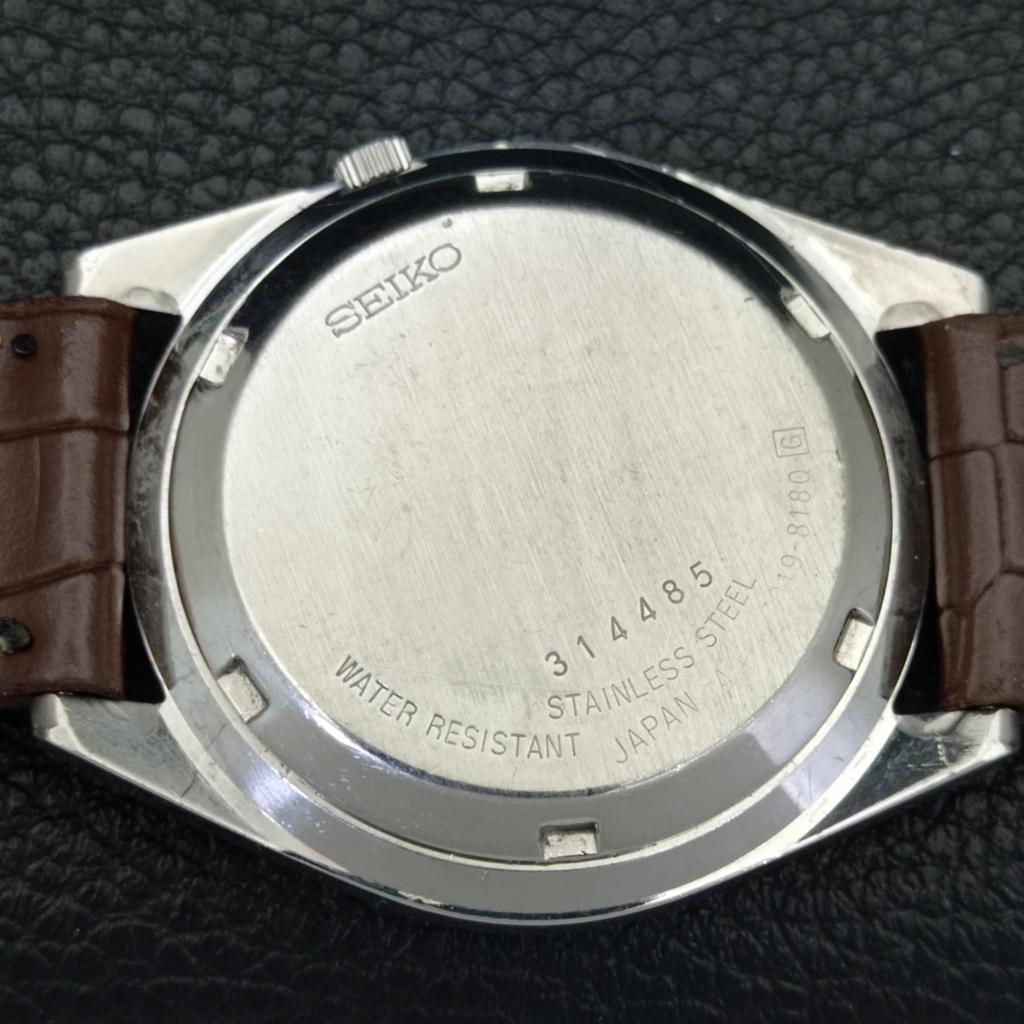 AUTOMATIC VINTAGE SEIKO 5 JAPAN 7009A MENS RED COLOR DIAL WATCH A701344-5 R206a-a701344