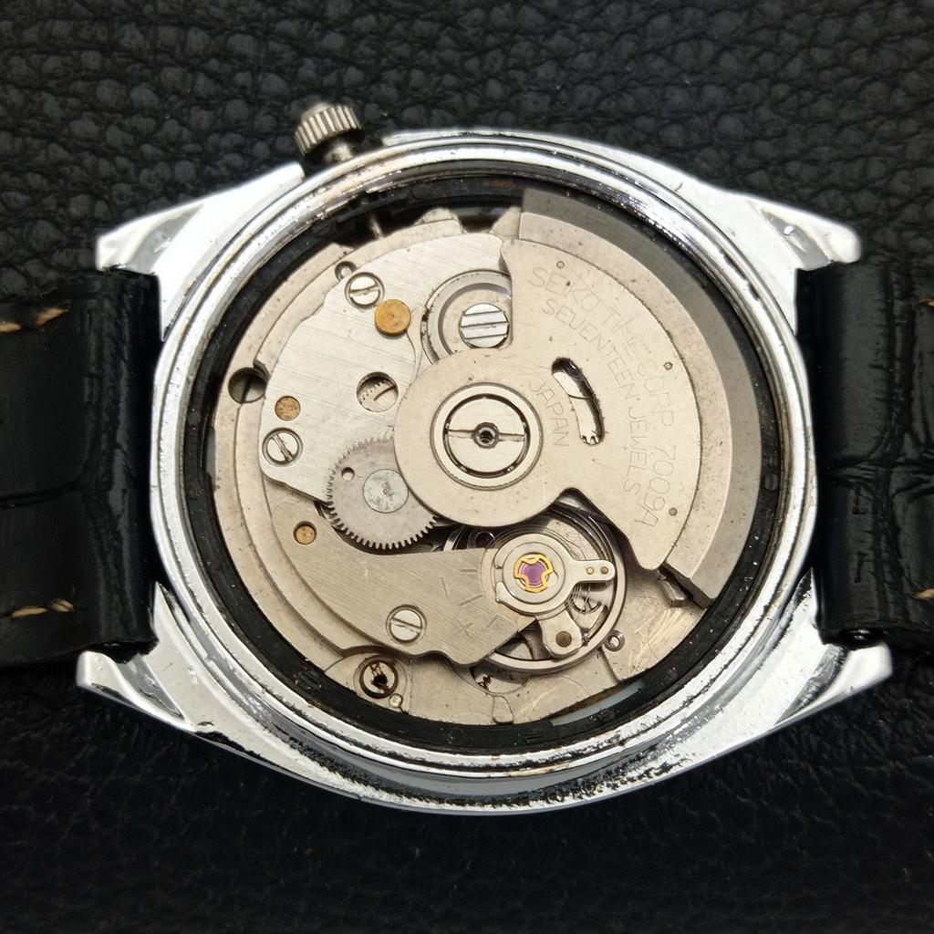 Seiko 5 AUTOMATIC VINTAGE JAPAN 7009A MENS WHITE COLOR DIAL WATCH A702103-5 R208-a702103