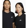 Nike SporTswear Club T shirT M   Black whiTe  Ar4999 013