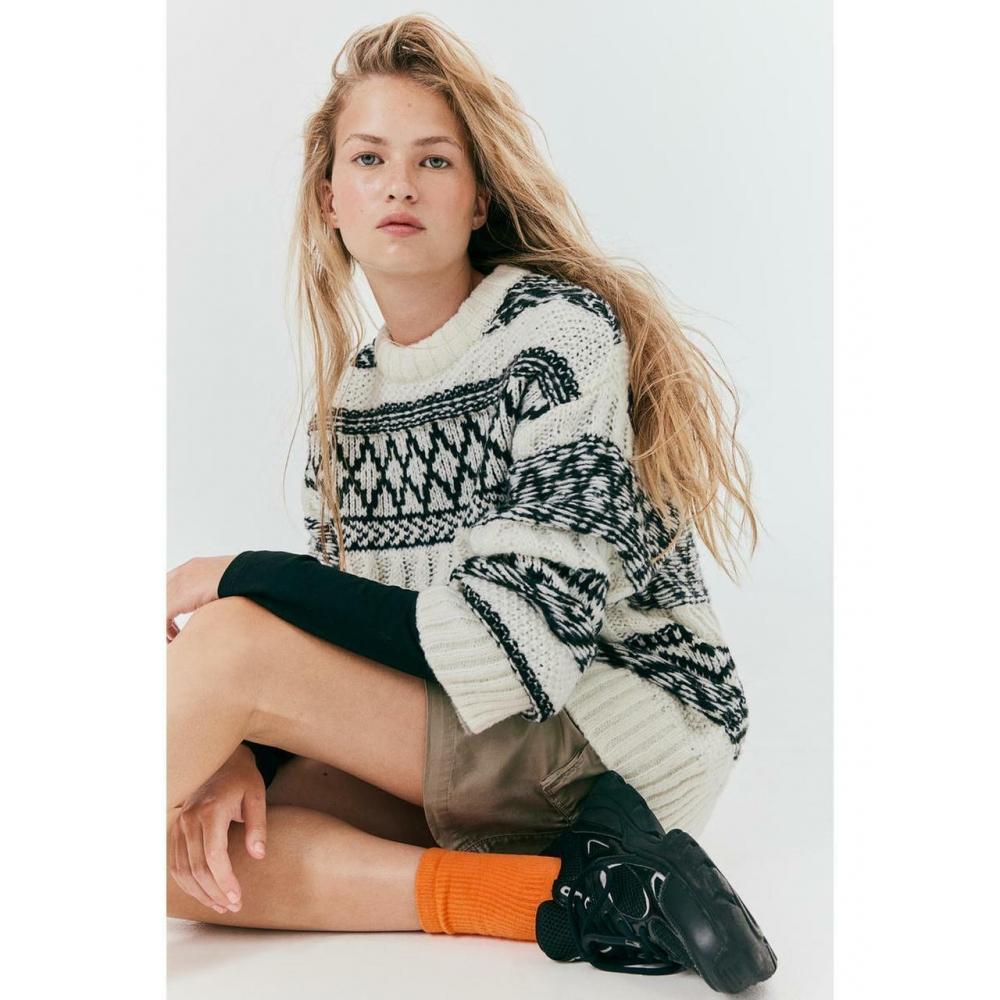 

H&M свитер оверсайз в белую полоску 1199695001