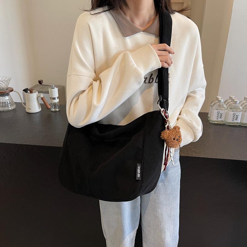 2025 New Tote Bag Women's Messenger Bag Large Capacity Commuter Bag Corduroy Japanese Casual Simple Shoulder Bag