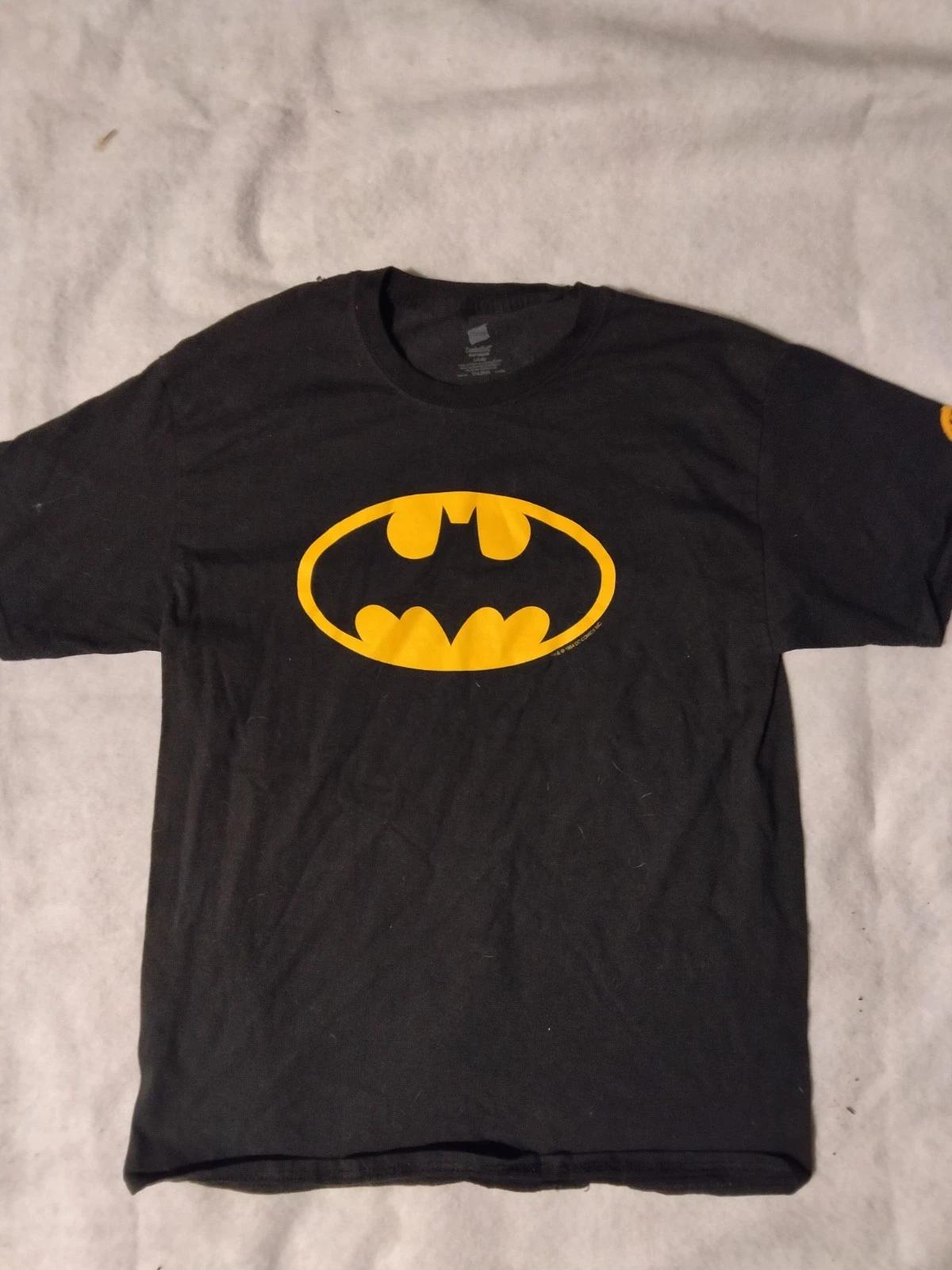 BATMAN LOGO T-Shirt BY GRAFITTI DESIGNS MEDIUM 160