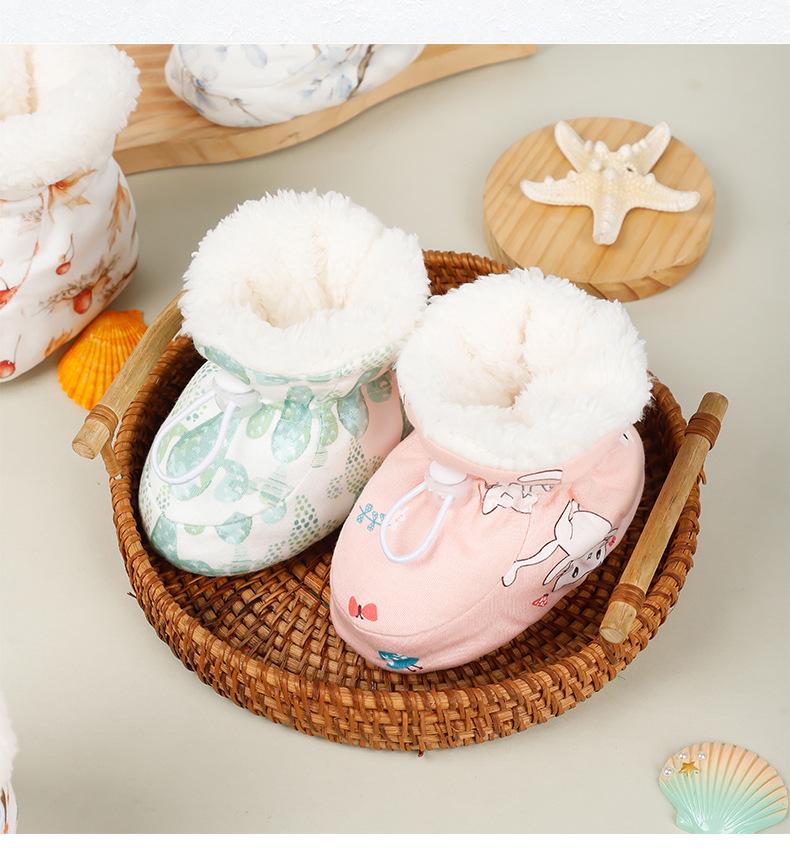 Non-Slip Fleece Baby Shoes for 0-1 Year Old Boys & Girls, Pre-Walking Foot Covers, 6-12 Months