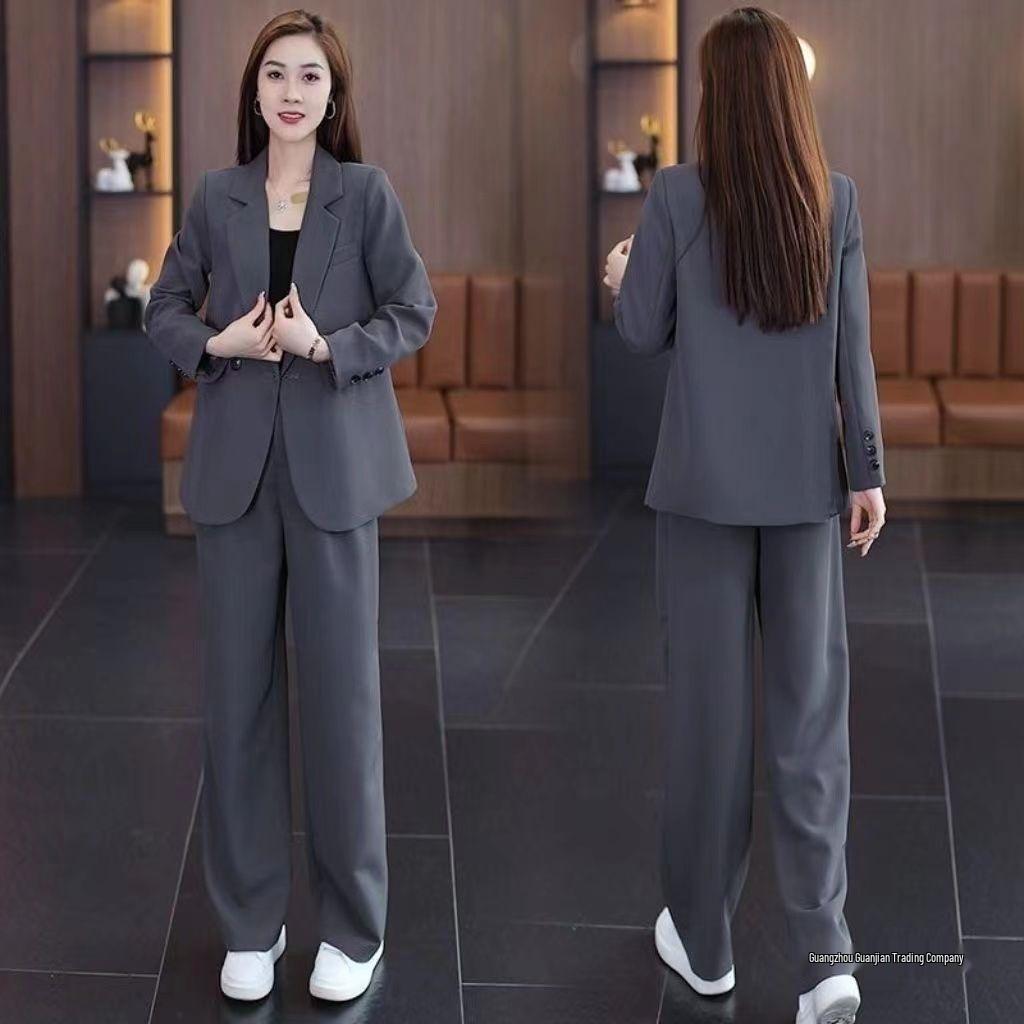 Plus Size Women's Two-Piece Suit: Wide-Leg Trousers & Blazer – Korean Style Loose Casual Set for Spring & Autumn.
