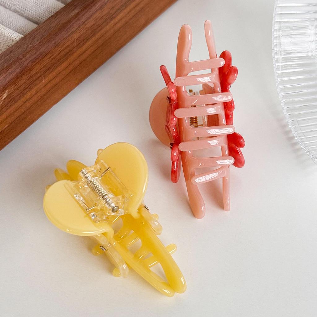 Fashionable Versatile Acetate Hair Claw Clip In Dazzling Colors For Women