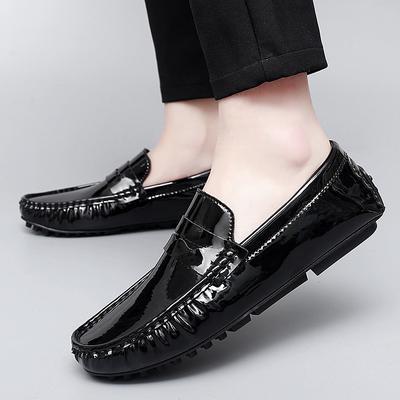 Mocassins Brilhantes Masculinos Marca de Luxo Sapatos Mocassins Masculinos Sapatos Mocassins de Couro Masculinos Slip on Antiderrapantes Mocassins de Condução para Homens Tamanho Grande 38-48